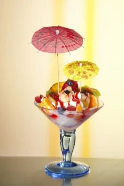PAPSTAR Deko-Picker 10 cm farbig sortiert "Eisschirmchen"