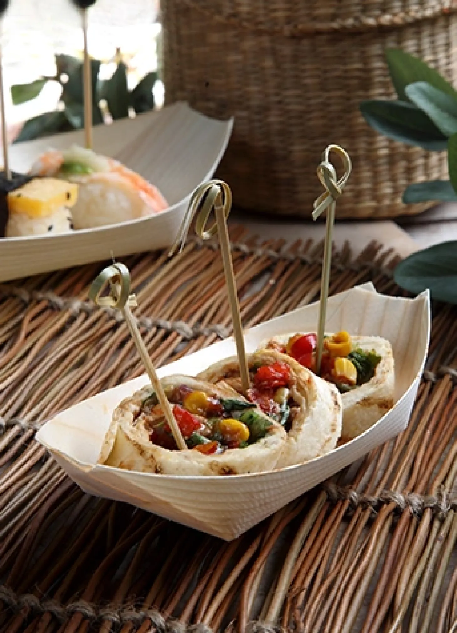 PAPSTAR Fingerfood - Schalen, Holz "pure" 16,5 cm x 8,5 cm "Schiffchen"