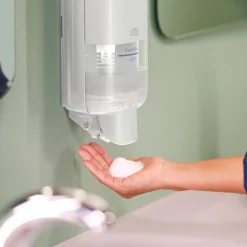 Tork Spender für Seifen- und Hautpflegeprodukte S4 1000 ml *NEUES DESIGN